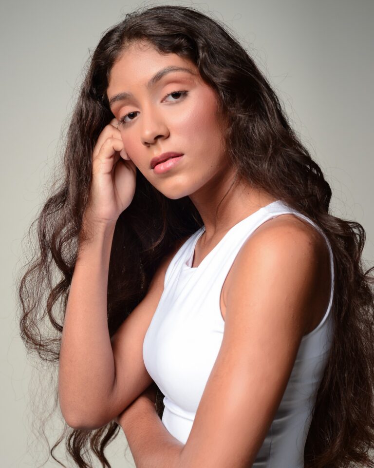 ANANDA GABRYELE