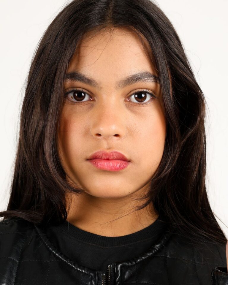 ADRIELLY TEIXEIRA