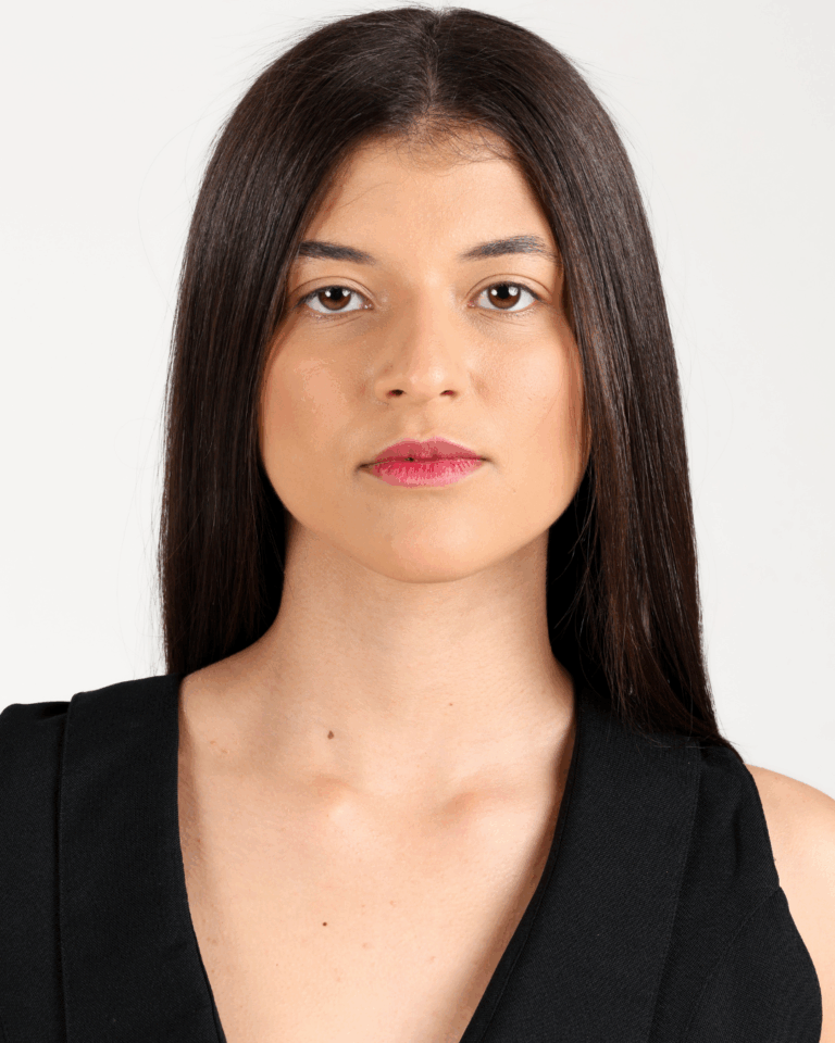 LAYRA LOPES